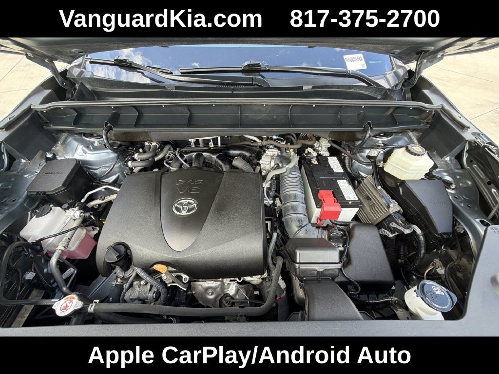 Used 2021 Toyota Highlander Limited FWD image 21