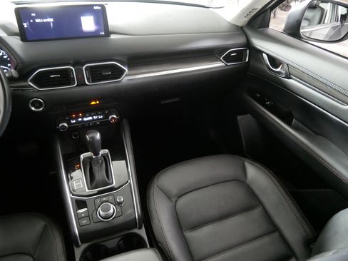 Used 2023 MAZDA CX-5 AWD 2.5 S w/ Premium Package image 11