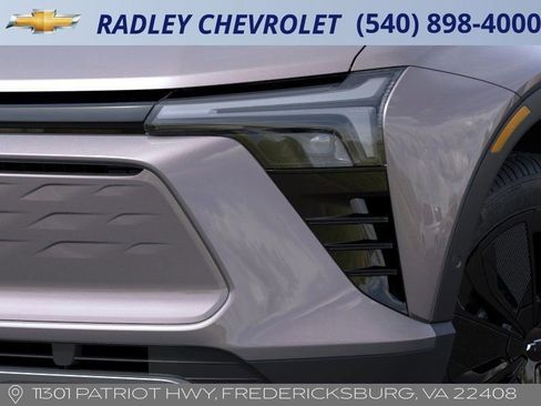 New 2026 Chevrolet Blazer EV LT image 10