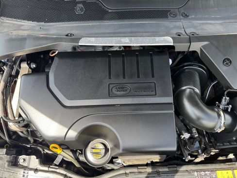 Used 2020 Land Rover Discovery Sport S AWD/4WD image 22