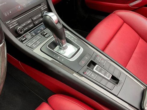 Used 2018 Porsche 911 Turbo AWD/4WD image 16