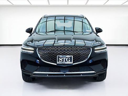 Used 2024 Genesis GV70 2.5T w/ Select Package image 2