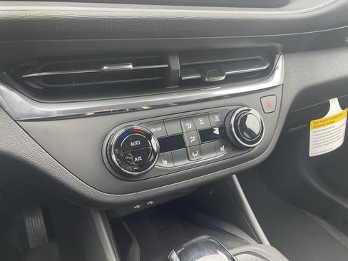 New 2026 Buick Envista Preferred w/ Convenience I Package image 18