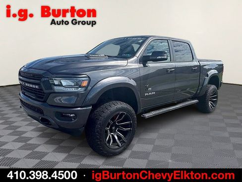 Used 2021 RAM 1500 Laramie AWD/4WD image 4