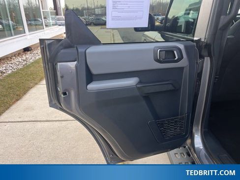 Used 2022 Ford Bronco Big Bend image 17