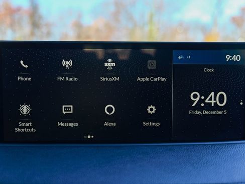 Used 2023 Acura MDX SH-AWD image 61