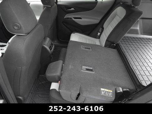 Used 2024 Chevrolet Equinox LS w/ LS Convenience Package image 27