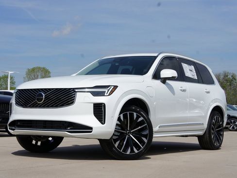 New 2025 Volvo XC90 T8 Plus w/ Protection Package Premier image 1