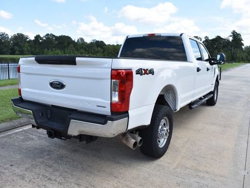 Used 2017 Ford F350 XL w/ Power Equipment Group AWD/4WD image 4