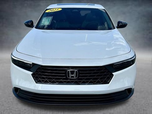 Used 2025 Honda Accord SE image 2