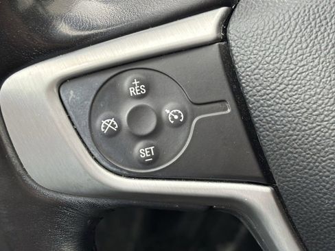 Used 2019 GMC Acadia SLE image 10