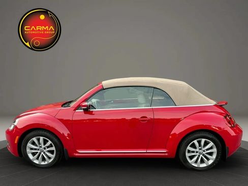 Used 2013 Volkswagen Beetle TDI FWD image 2