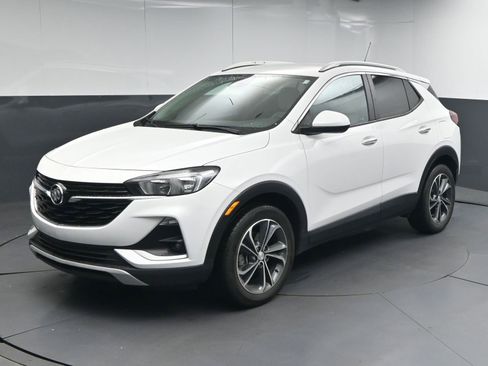 Used 2023 Buick Encore GX Select FWD image 3