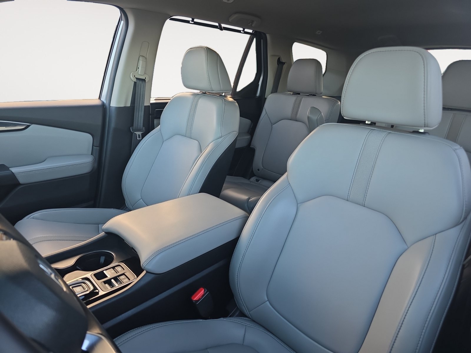 Used 2024 Honda Pilot EX-L image 9