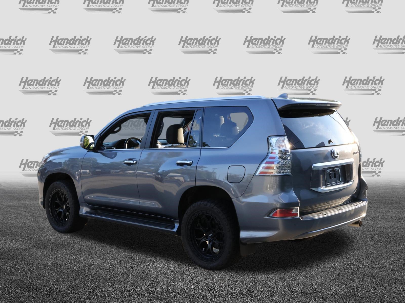 Used 2023 Lexus GX 460 Premium AWD/4WD image 7