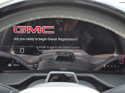 New 2026 GMC Acadia Denali w/ Super Cruise Package AWD/4WD image 47