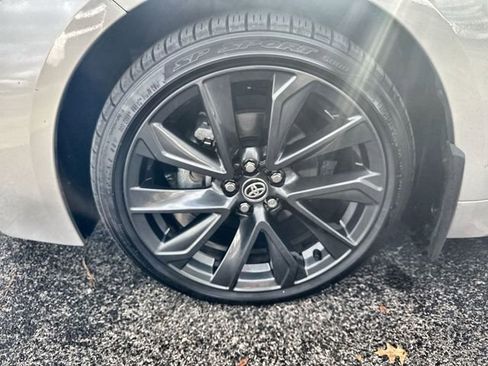 Used 2025 Toyota Corolla SE image 19