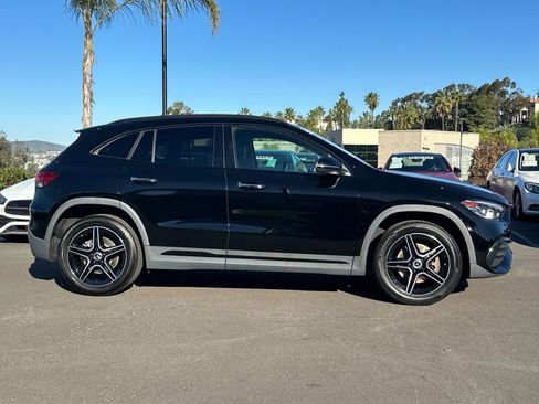 Certified 2022 Mercedes-Benz GLA 250 image 2