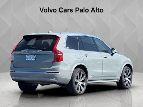 Used 2025 Volvo XC90 T8 Ultra AWD/4WD image 3