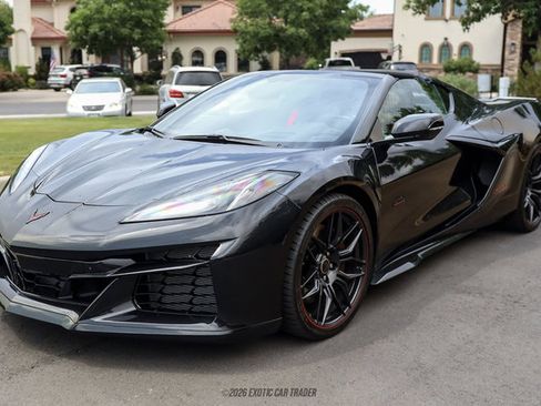 Used 2023 Chevrolet Corvette Z06 RWD image 14