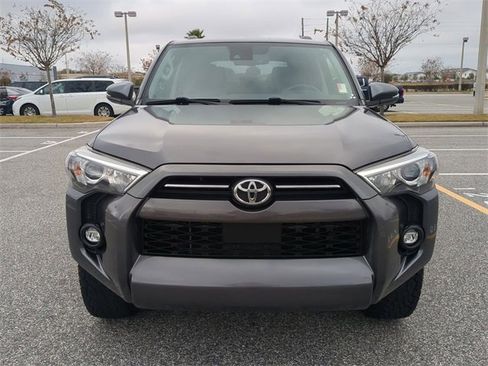 Certified 2021 Toyota 4Runner SR5 Premium w/ Moonroof Package image 9