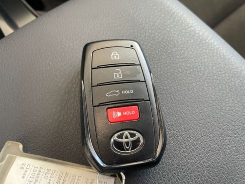 Used 2025 Toyota Camry LE image 22