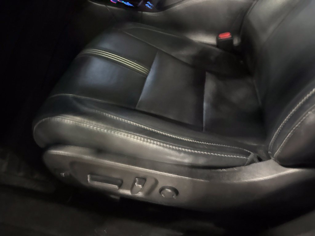 Used 2018 Toyota Highlander SE AWD/4WD image 12