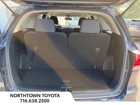 Used 2019 Kia Sorento FWD image 19
