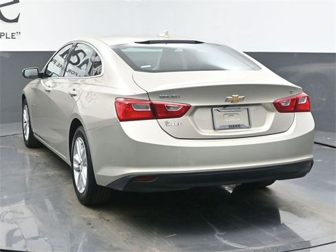 Used 2016 Chevrolet Malibu LT image 32