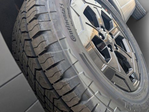 Used 2025 Hyundai Santa Fe XRT AWD/4WD image 8