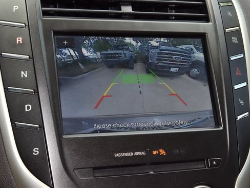 Used 2019 Lincoln MKC Reserve w/ MKC Technology Package FWD image 28