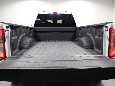 Used 2026 Ford F450 XLT w/ Camper Package AWD/4WD image 14