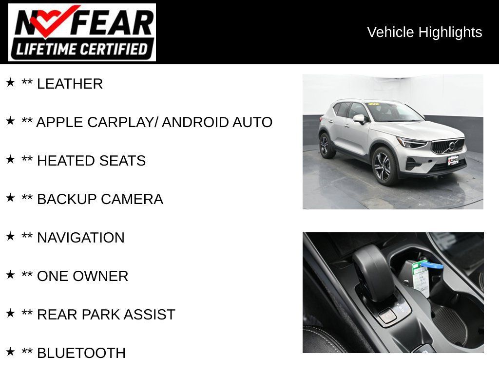 Used 2024 Volvo XC40 B5 Core AWD/4WD image 2