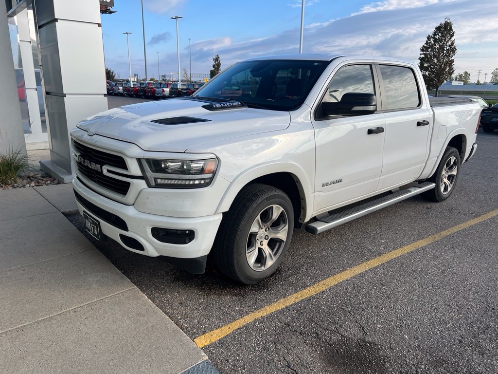 Used 2020 RAM 1500 Laramie w/ Sport Appearance Package AWD/4WD image 5