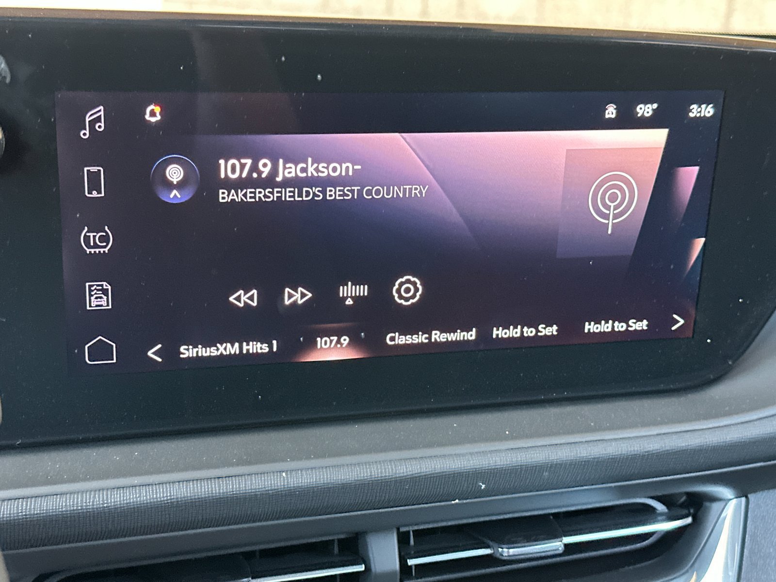 New 2026 Buick Envista Sport Touring w/ Convenience I Package FWD image 18