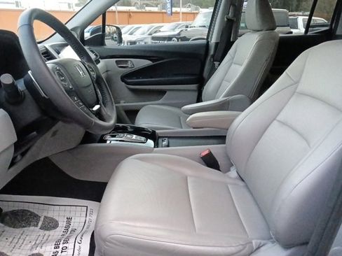Used 2020 Honda Ridgeline RTL-E image 16