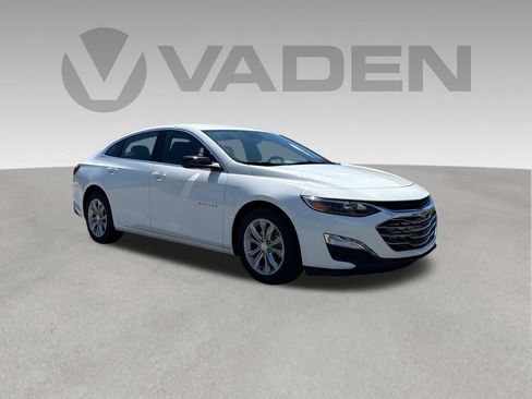 Used 2025 Chevrolet Malibu LT FWD image 35