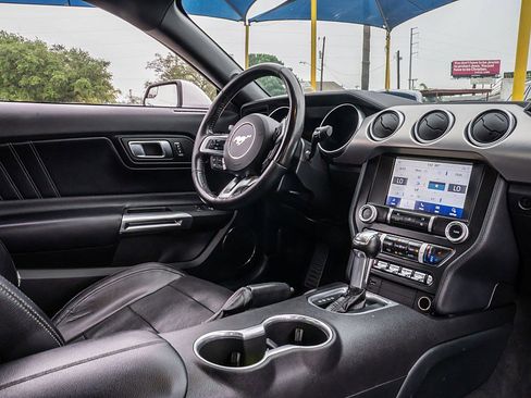 Used 2020 Ford Mustang GT Premium RWD image 15