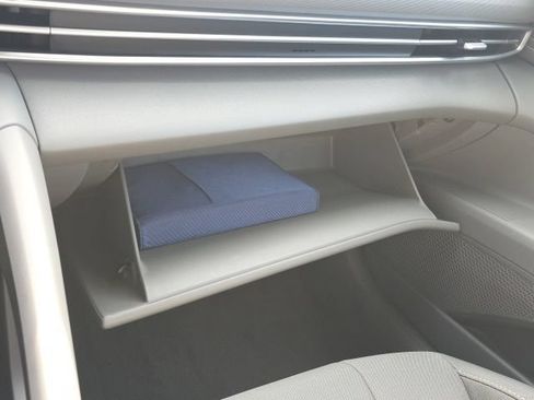 Certified 2026 Hyundai Elantra Sport FWD image 15