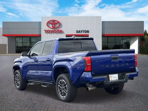 Certified 2025 Toyota Tacoma TRD Sport w/ TRD Sport Upgrade Package AWD/4WD image 4