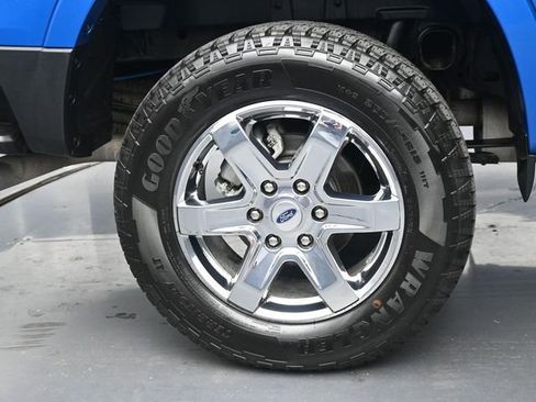 Used 2025 Ford Ranger Lariat w/ Chrome Accent Package image 37