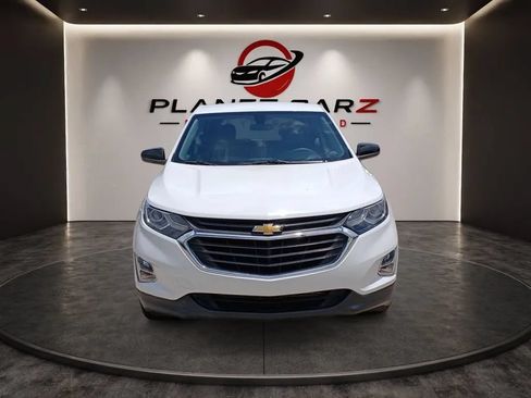 Used 2019 Chevrolet Equinox LS w/ LPO, Cargo Package FWD image 8
