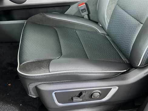 New 2026 RAM 1500 Laramie w/ Night Edition AWD/4WD image 27