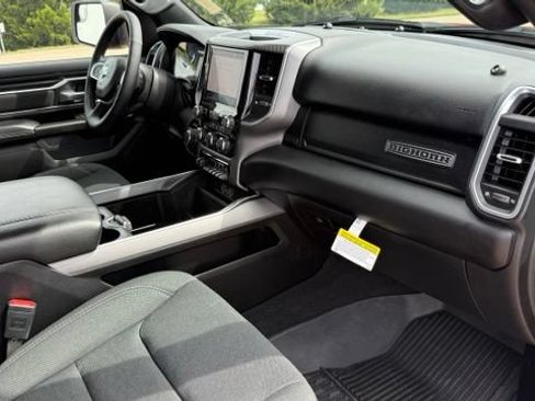 Used 2025 RAM 1500 Big Horn AWD/4WD image 19