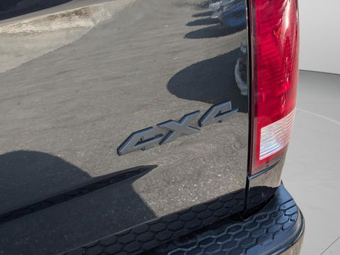 Used 2016 RAM 1500 Express w/ Black Ram 1500 Express Group image 23