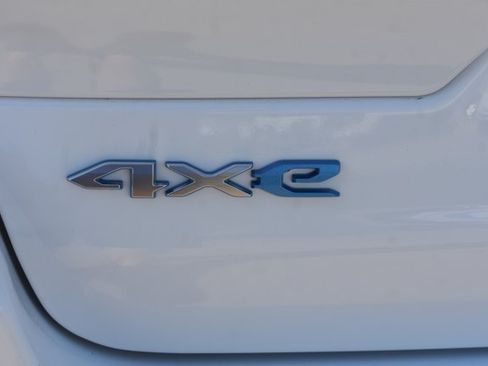 Used 2024 Jeep Grand Cherokee Limited 4xe AWD/4WD image 7