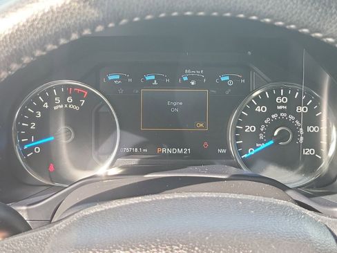 Used 2015 Ford F150 Lariat w/ Equipment Group 502A Luxury image 21