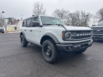 New 2026 Ford Bronco Big Bend w/ Black Diamond Package