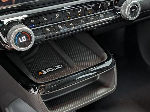 New 2027 Chevrolet Bolt RS w/ Technology Package FWD image 27