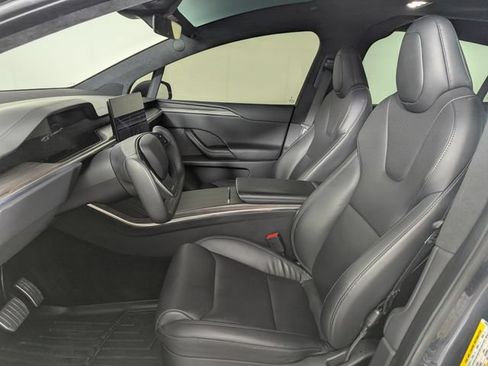 Used 2023 Tesla Model X AWD/4WD image 11
